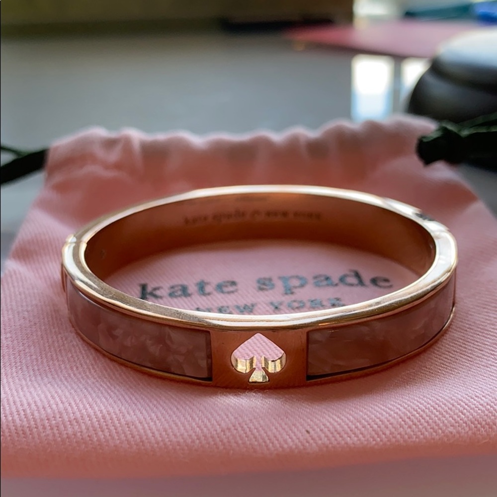 ♠️NWOT kate spade hole punch bangle - rose gold♠️